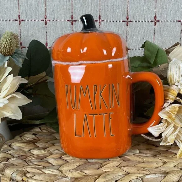 🎃 Rae Dunn Artisan Collection by Magenta Pumpkin Latte Figural Mug Original Box - Picture 1 of 6